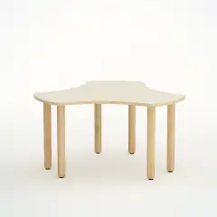 Tavolo Esatondo Onda H 55 CM Misura 3 Magnolia Per La Scuola Primaria - Conforme CAM